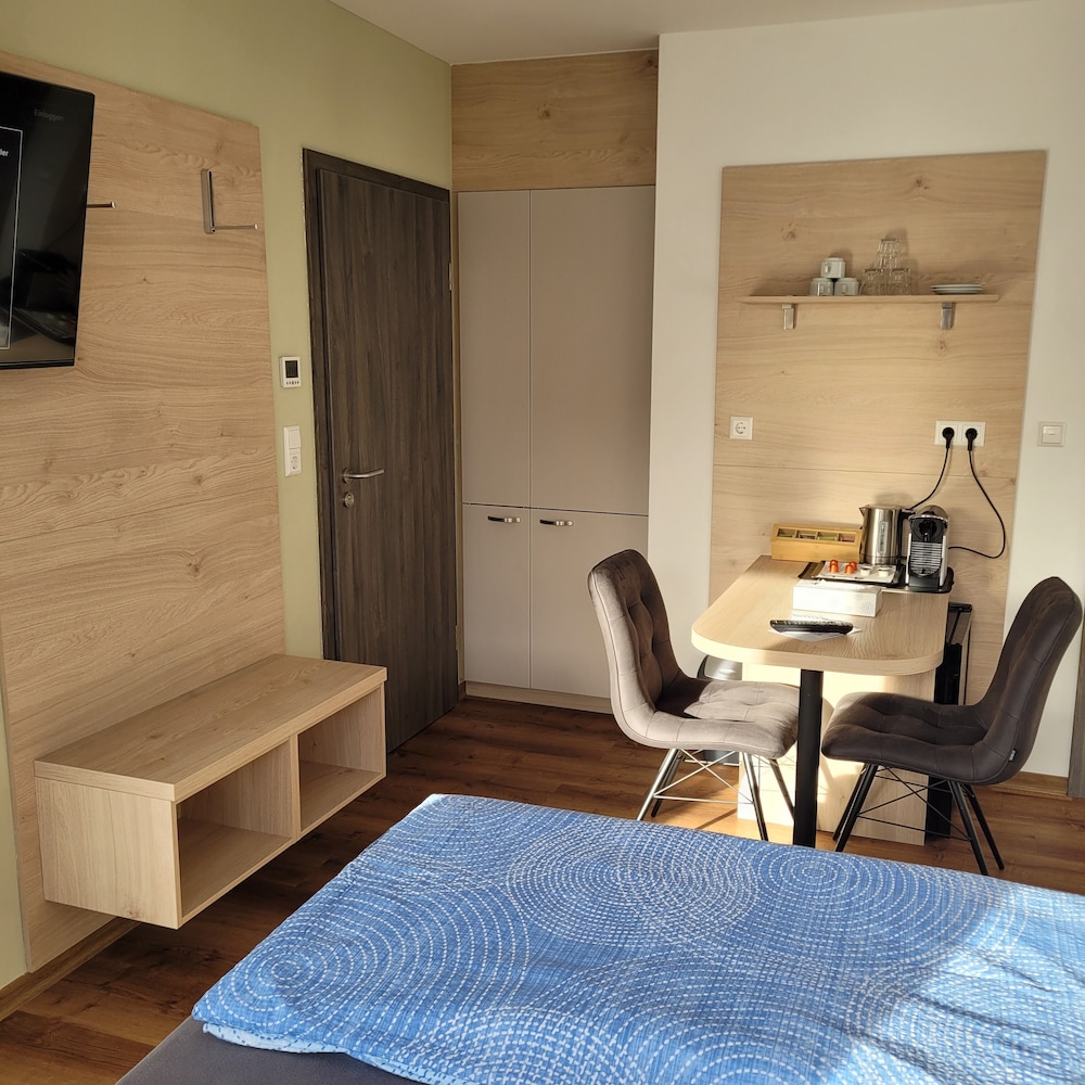 Rana's B&B
