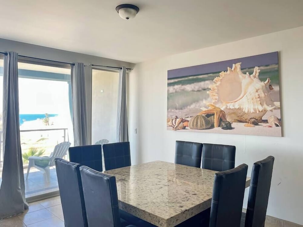 Amazing Location Close to it all Great Price