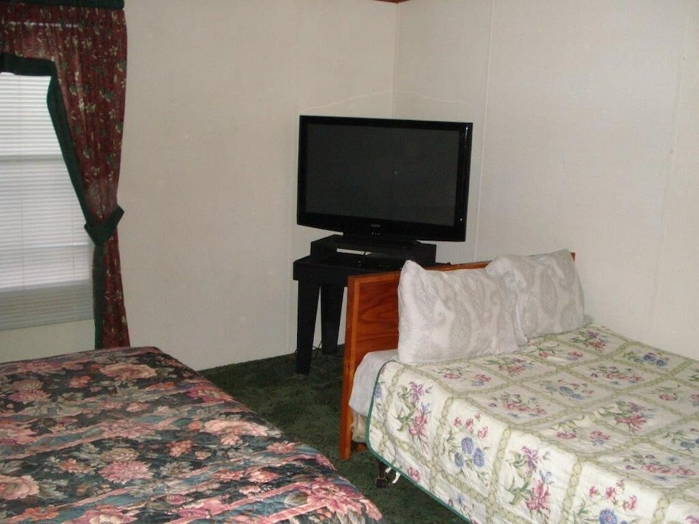 Comfort Green Motel - Property Image 5