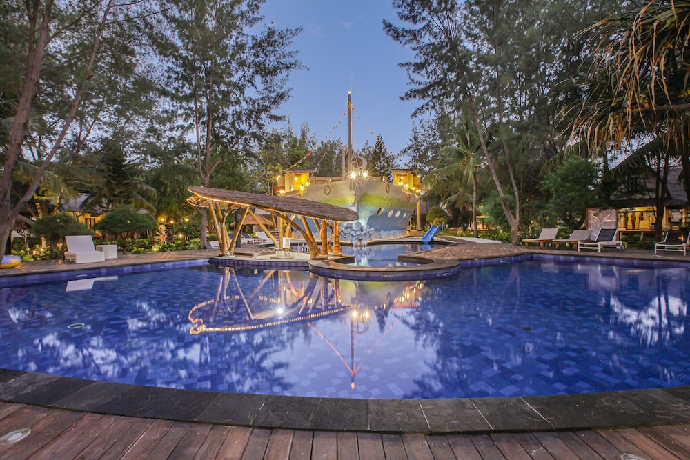 Jambuluwuk Oceano Resort Gili Trawangan