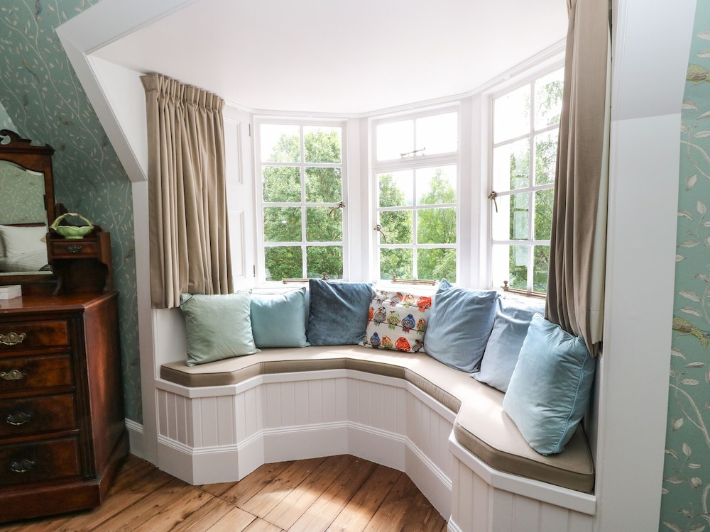 Bearnock Lodge