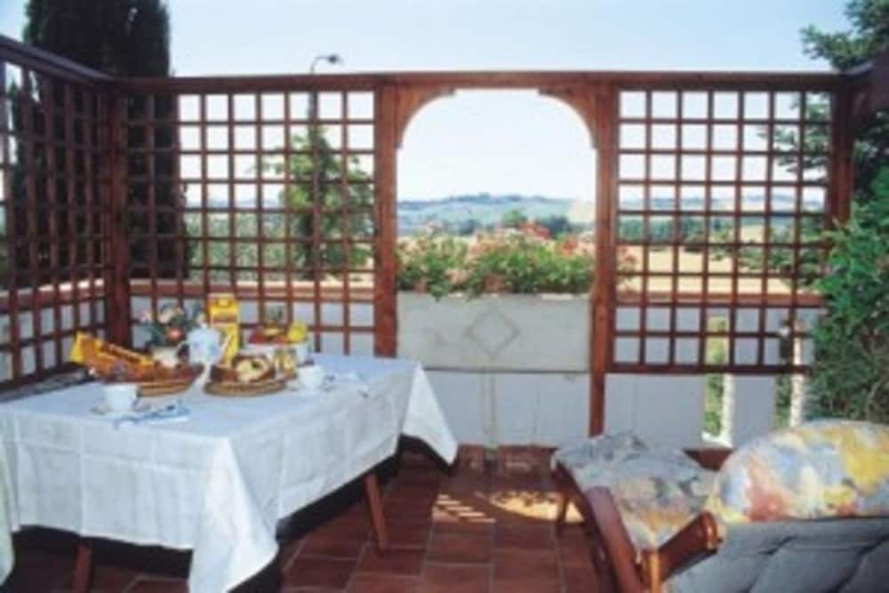 Bed And Breakfast Europe view 4