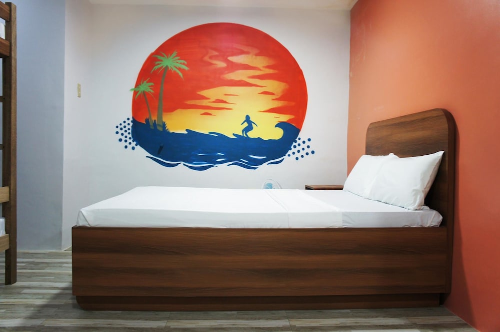 Surf Theori Resort