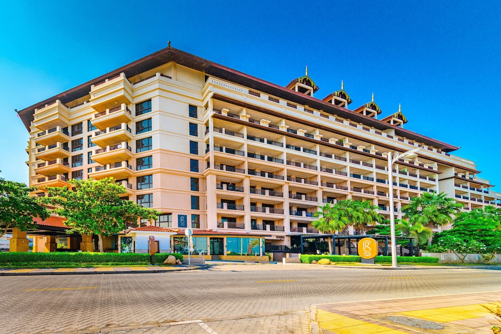 EDEN'S Homes & Villas - Anantara Palm Residences