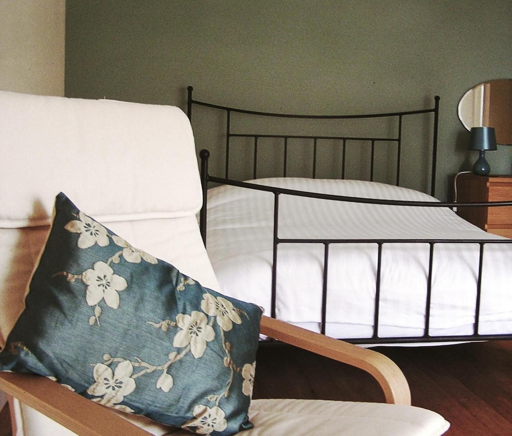 Elm Tree Farm Accommodation view 4