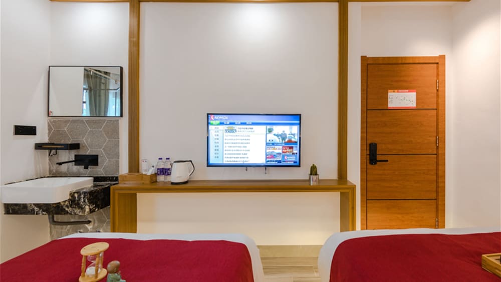 Floral Hotel Sanshengyishu Seaview Villa