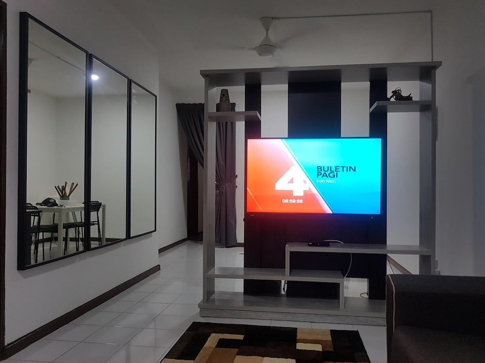 Araaz Homestay photo 3