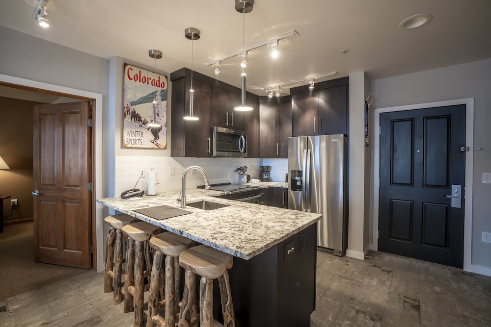 Two Bedroom Condos at Zephyr Mountain Lodge - Winter Park CO