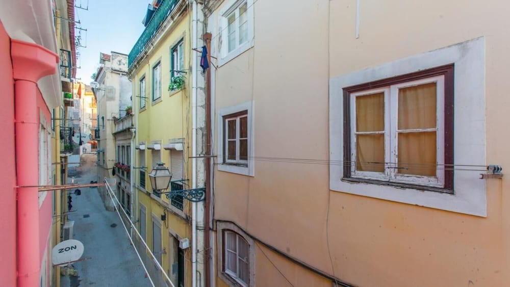 Lisbon City Sweet Studio