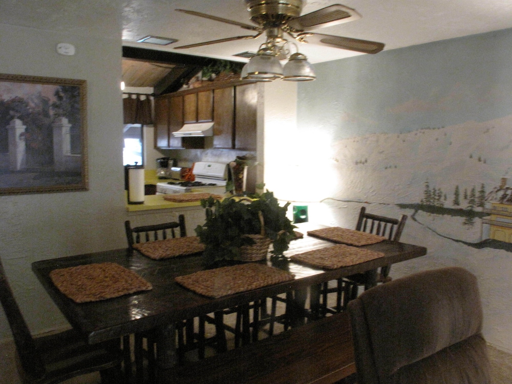 Snow Summit Townhouse Rentals & Sales