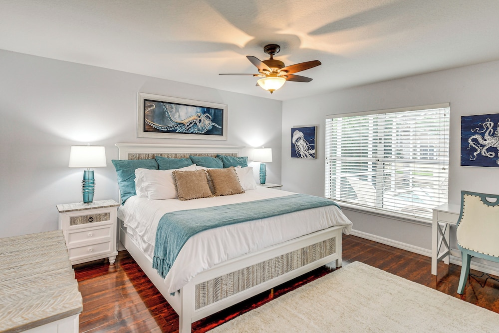On-site Canal Access: Luxe Home in Palm Coast!
