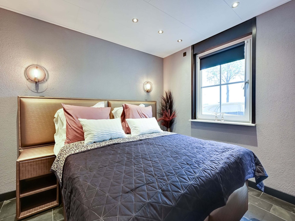 Tasteful Villa in Didam With Garden view 2