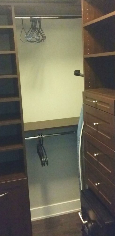 Pelicanstay at Blue Jays Way - Image 4