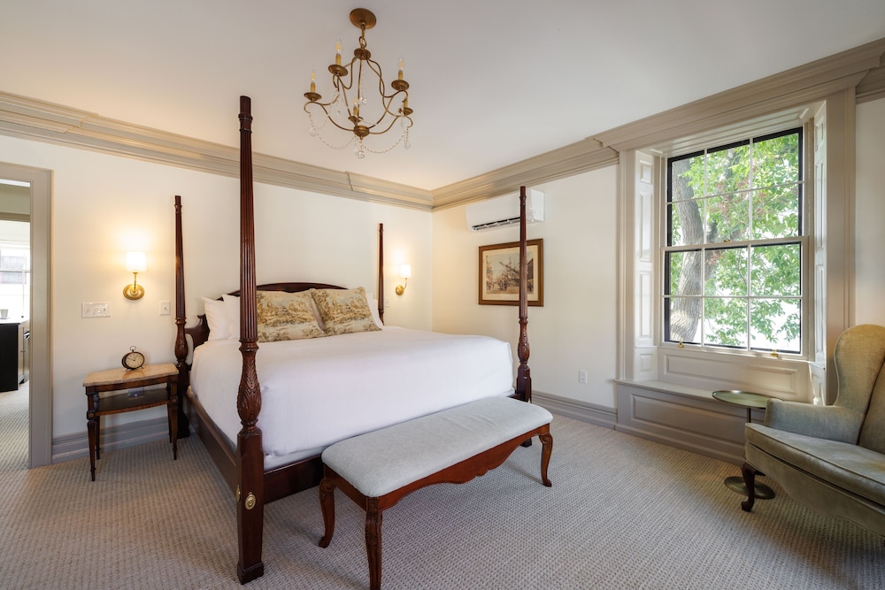 Portsmouth Vacations - The Davenport Inn - Property Image 43