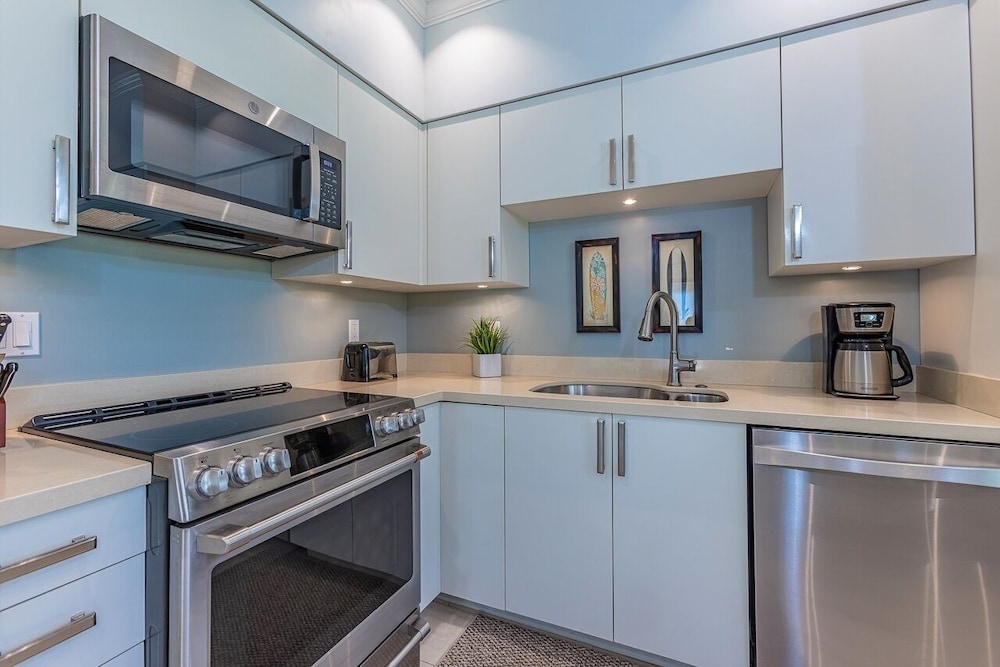 Maalaea Surf B1 2 Bedroom Condo
