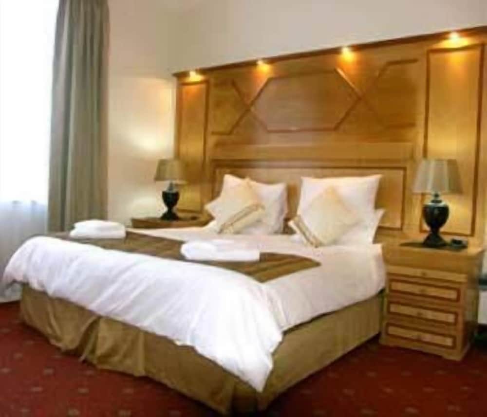 The Sandringham Bed and Breakfast view 3