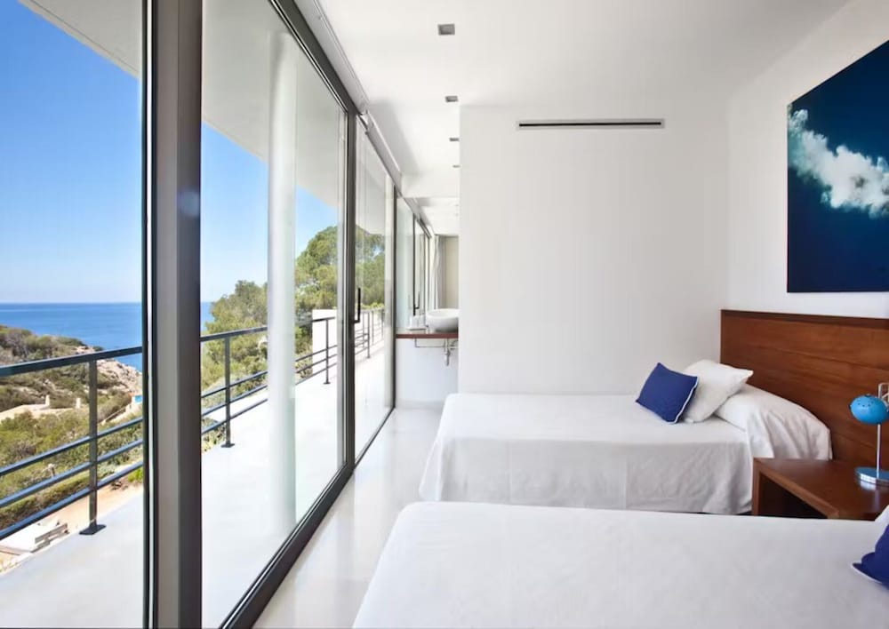Appealing Villa With Private Terrace