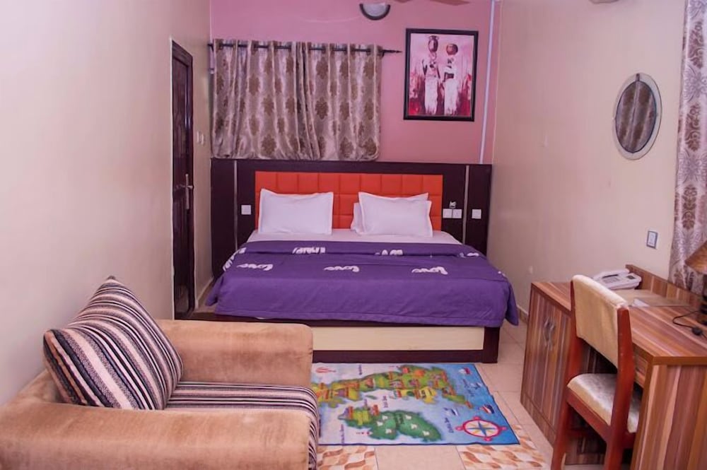 Somewatt Fresh Hotel