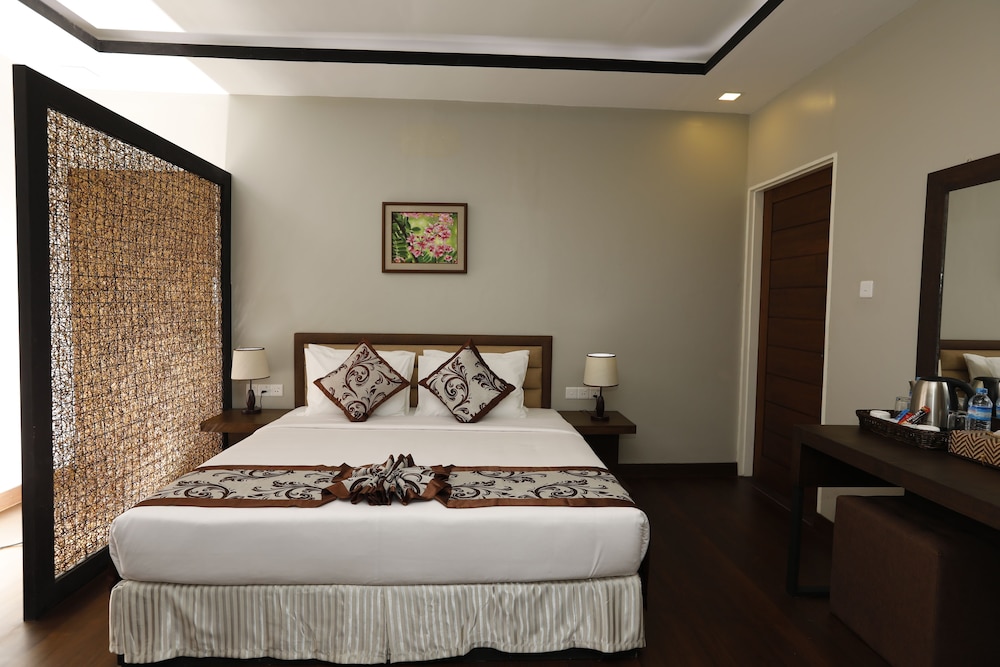 Cloud 10 Boutique Hotel