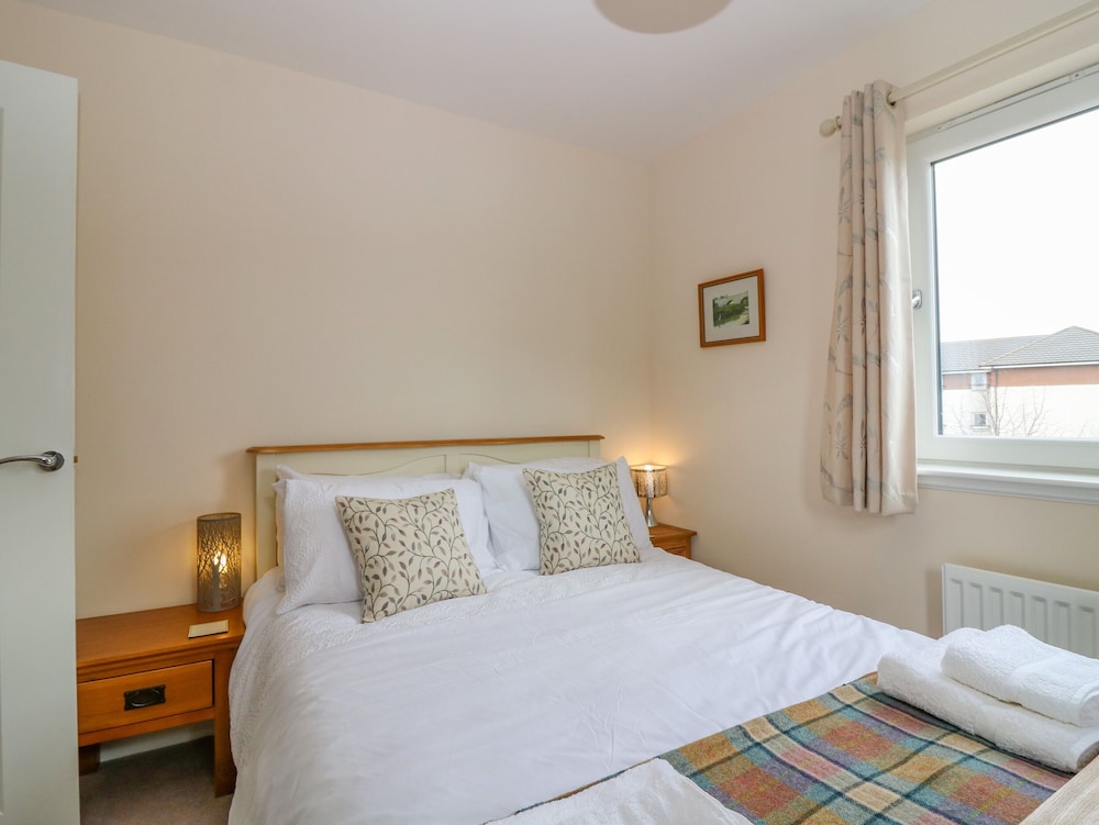 10 Goodhope Gardens