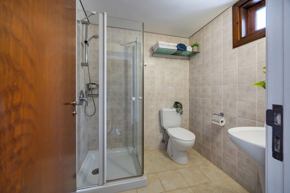 Da02 Adjacent to Aphrodite Hills Pool View