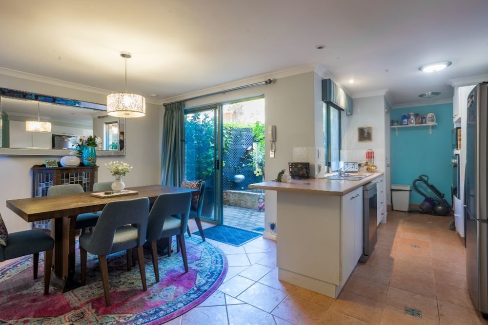 Character 3 Bedroom Home With Pool and Balcony