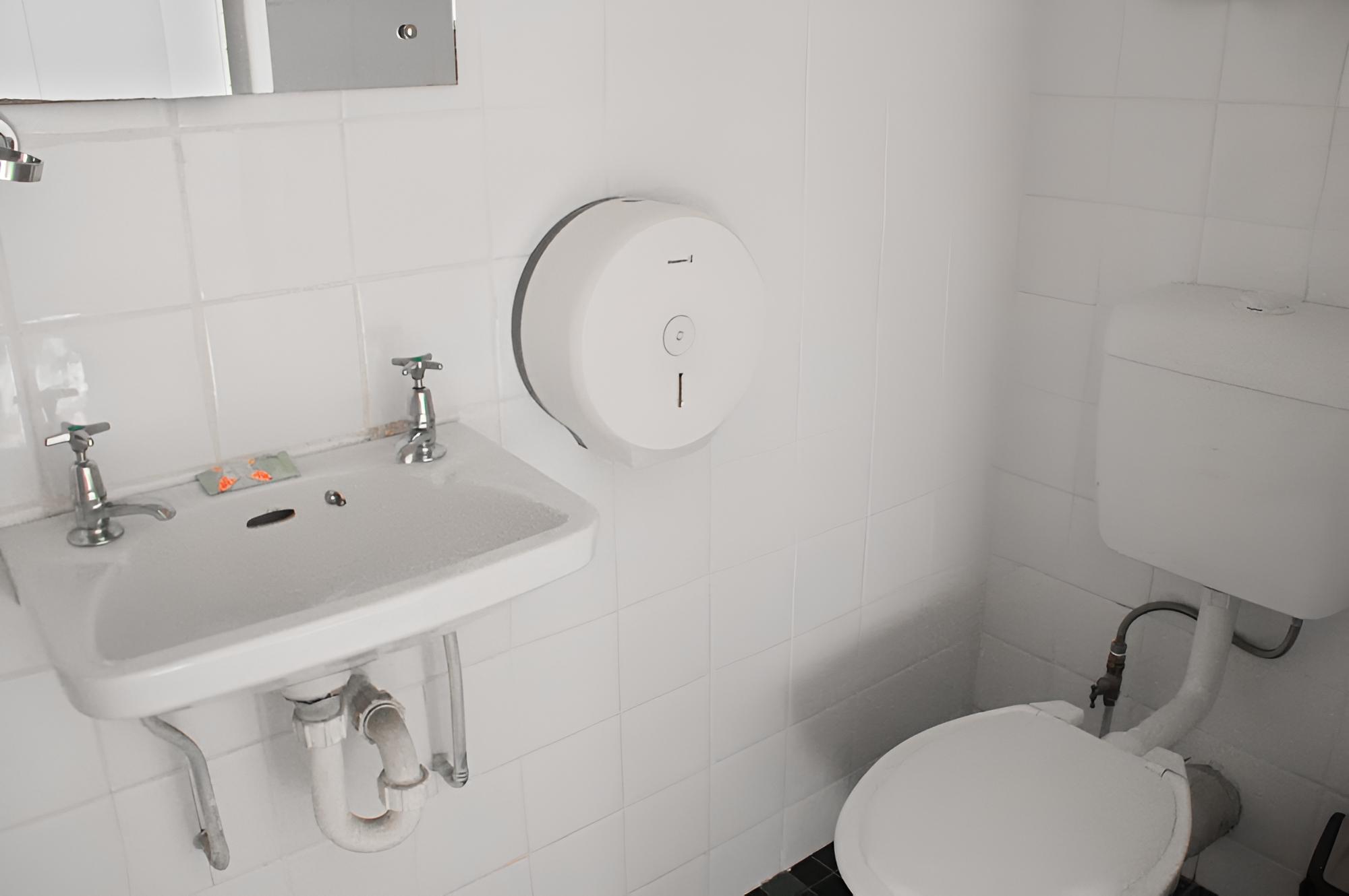 Travellers Beach Resort - Hostel