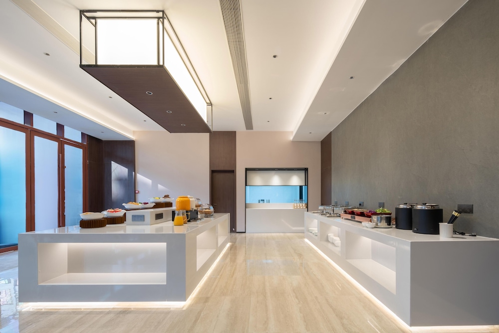 World Hotel Kaifeng Gulou Square Branch