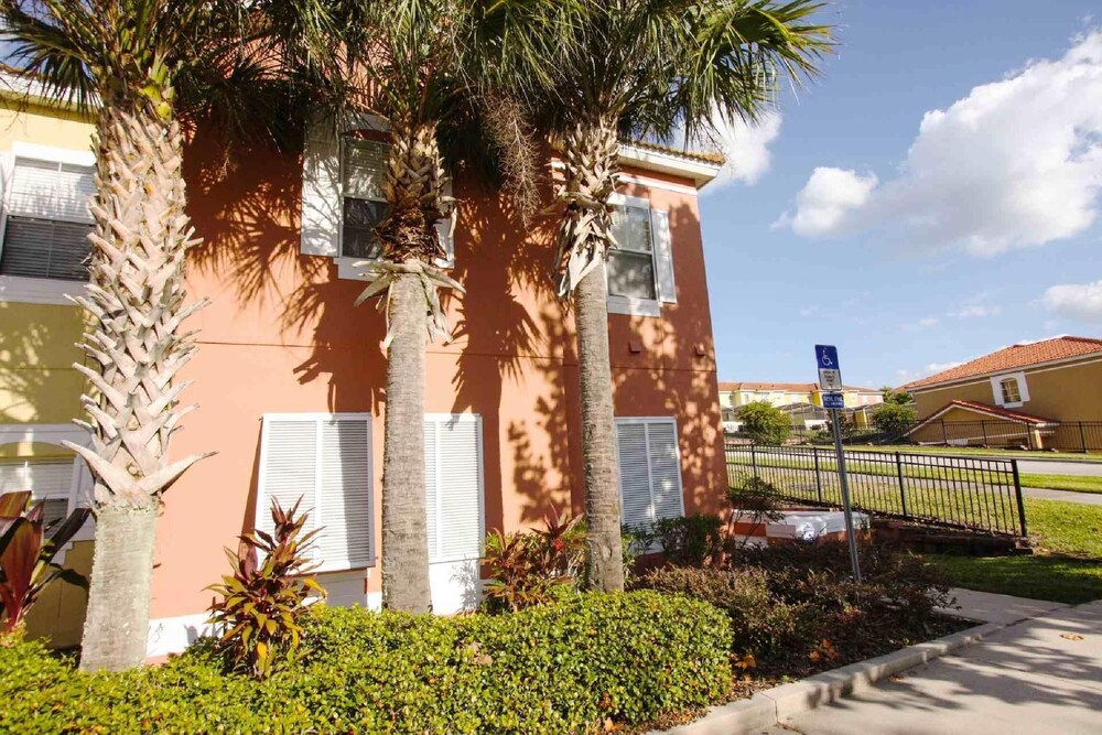 3152 Encantada view 2