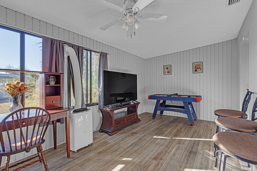 Waterfront Retreat W/ Canal Access 3 Bedroom Home