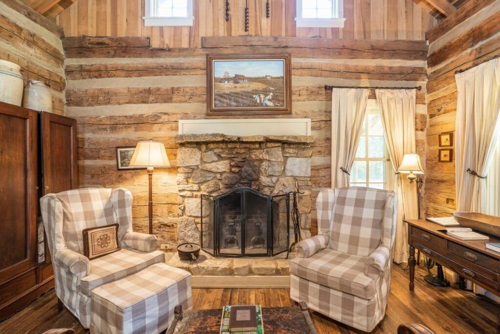 Green Frog Farm Cabins