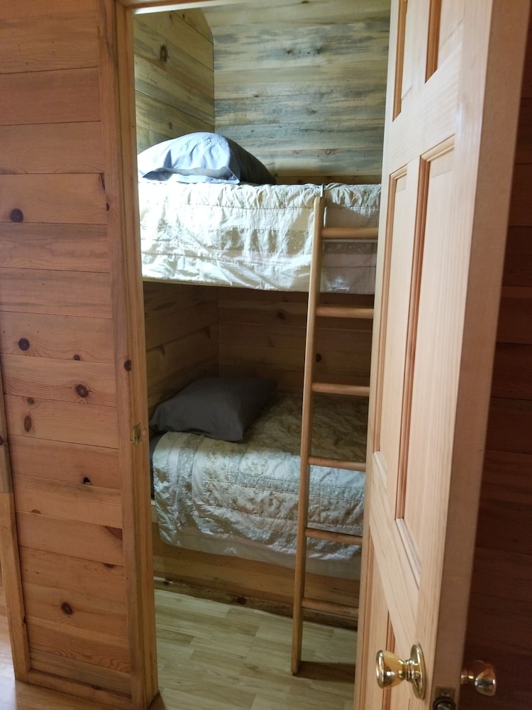 Sourdough Lodge