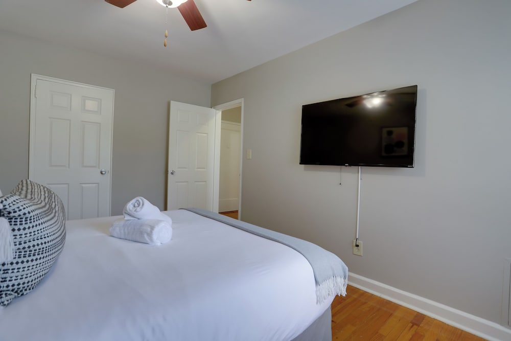 Prime Alexandria Location Corporate Apt