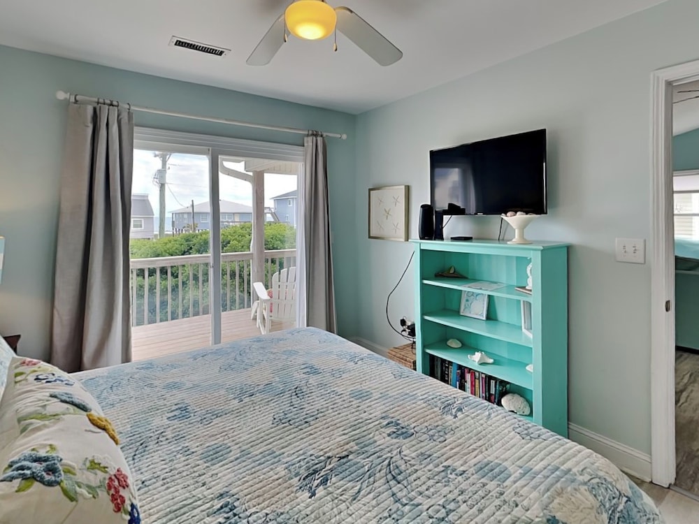 Bluebird by Topsail Realty