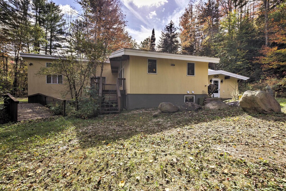 Home w/ Sauna - Close to Pico & Killington Mtns! view 4