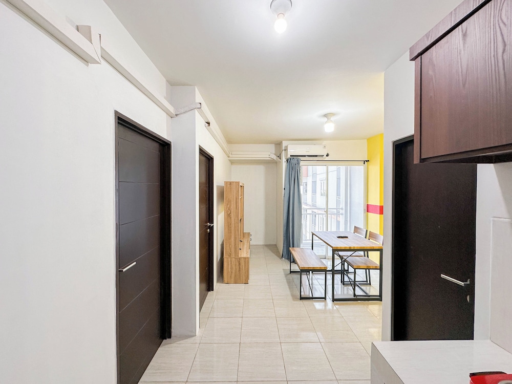Modern and Cozy 2BR Apartment at Suncity Residence