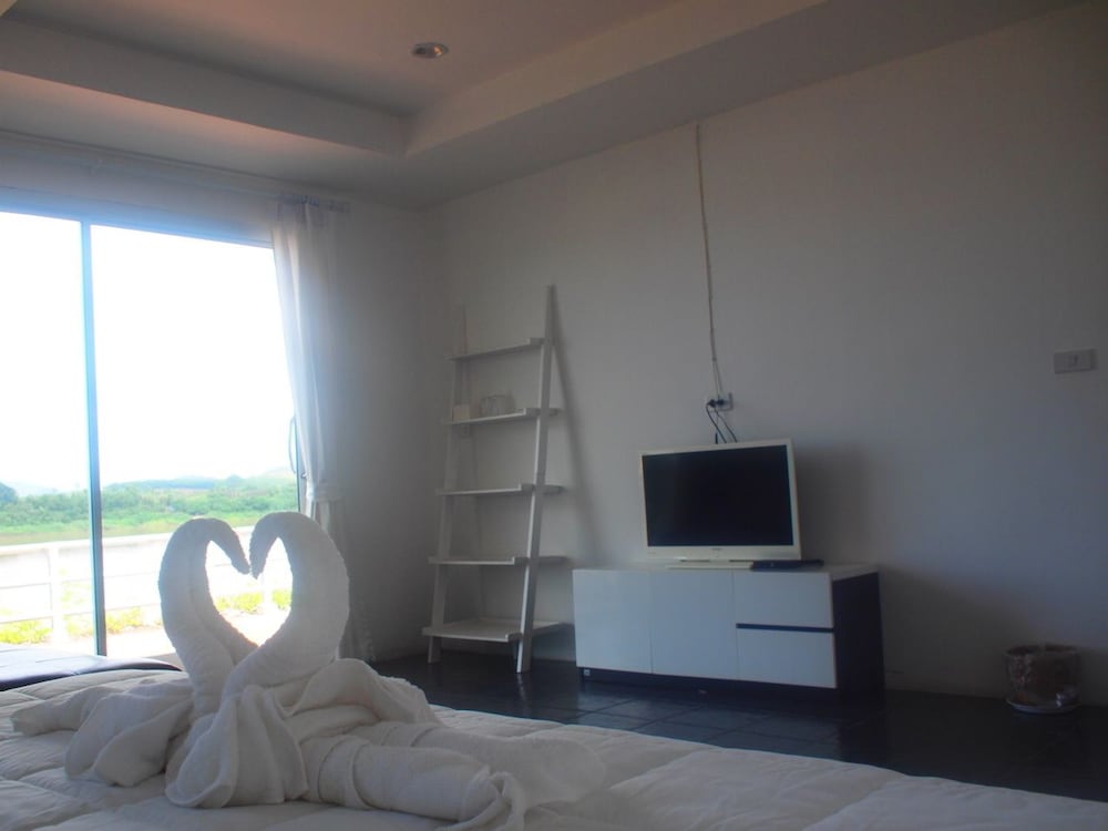 Aenguy Sabey Chiangkhan Homestay