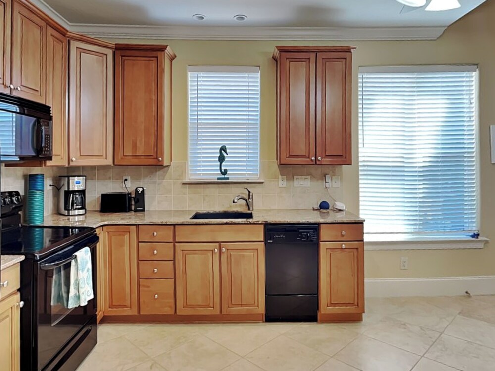 Destiny's Paradise by Southern Vacation Rentals