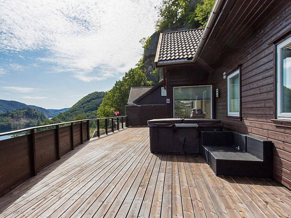 10 Person Holiday Home in Lyngdal-by Traum view 2