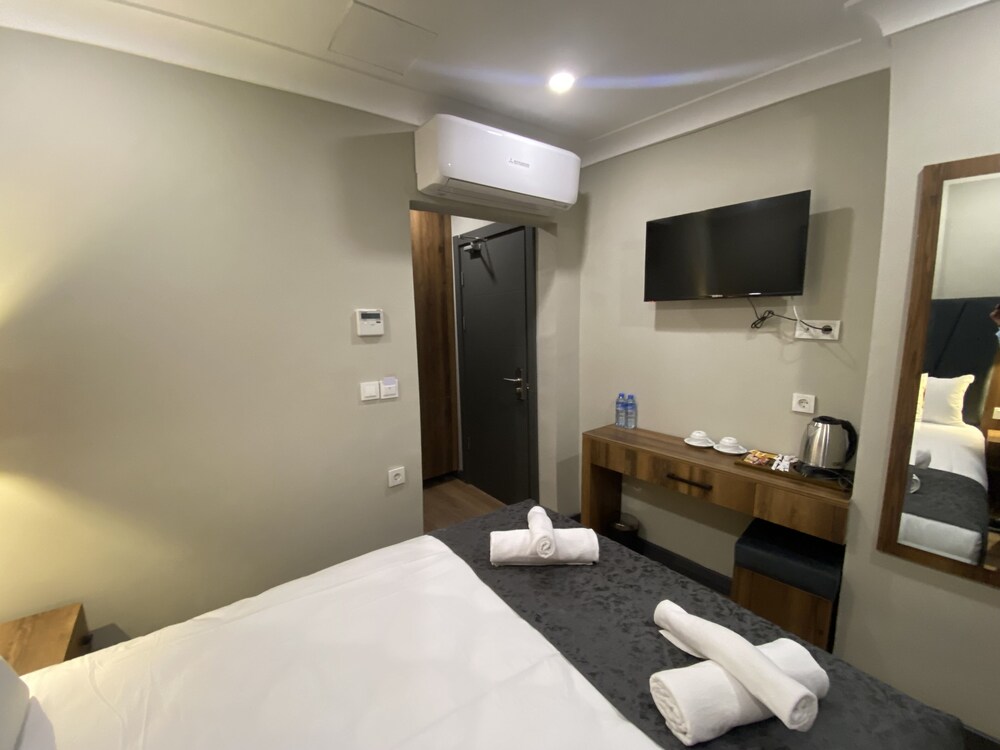 Zeyn Hotel Istanbul - Image 40