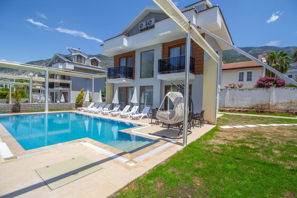 Fethiye Tuna 1 Villa view 4