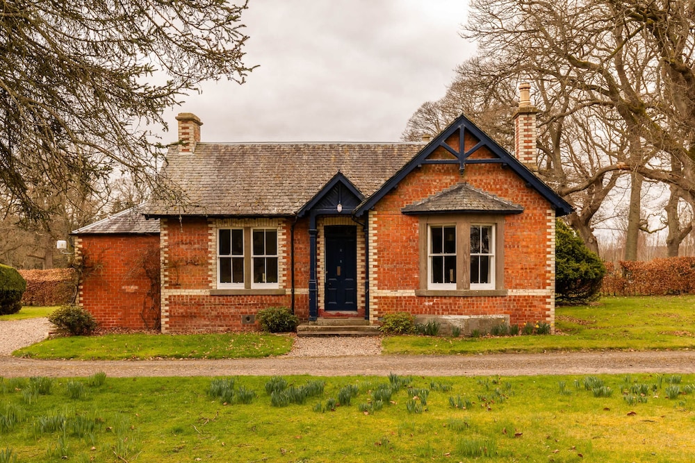 Errol Park - Stately Home Outbuildings Views