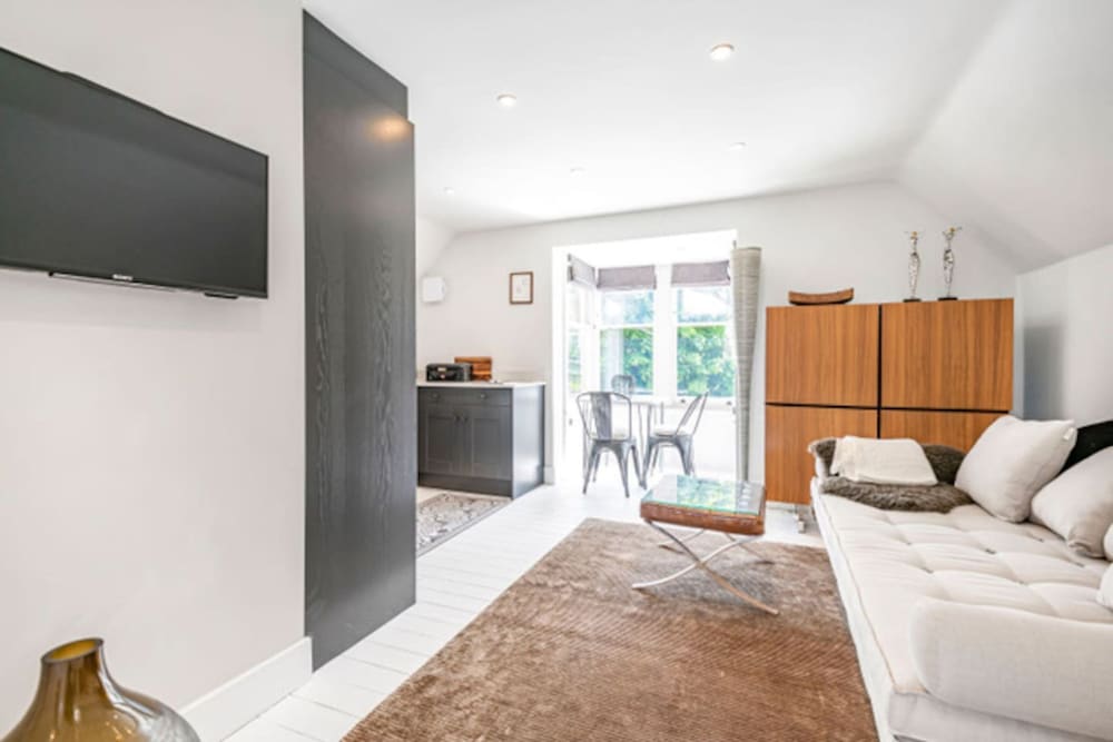 St Andrews Hideaway in Oxfordshire