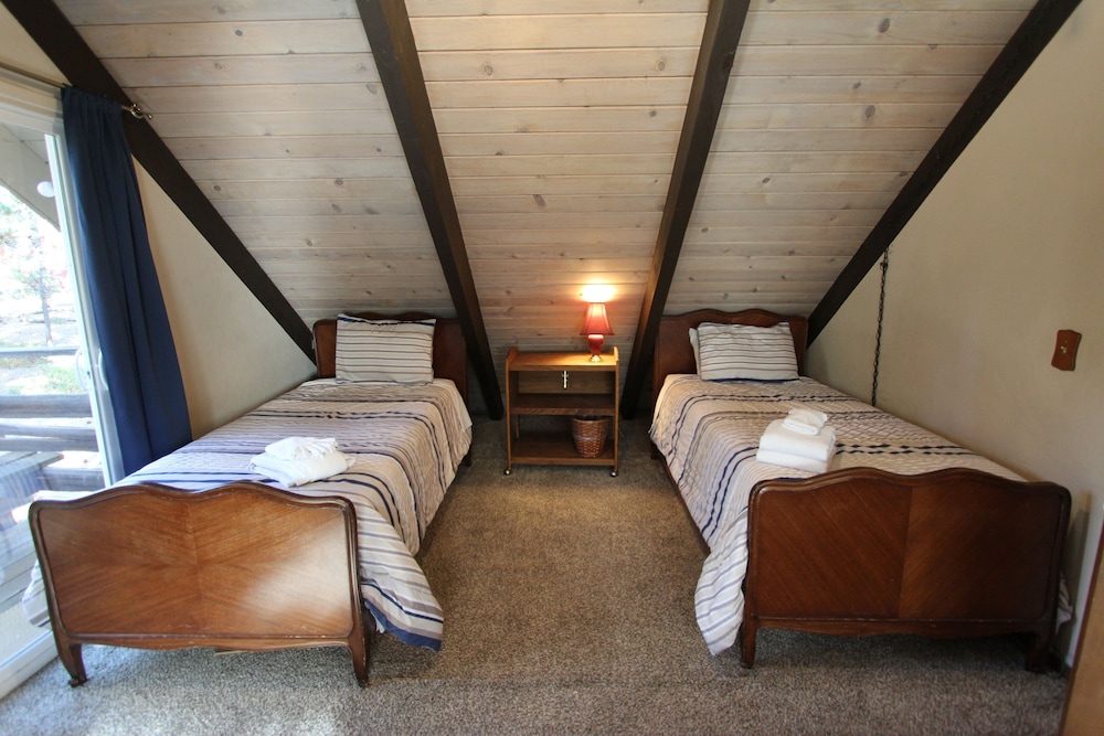 Hch0864 - Donner Cabin 3 Bedroom Home