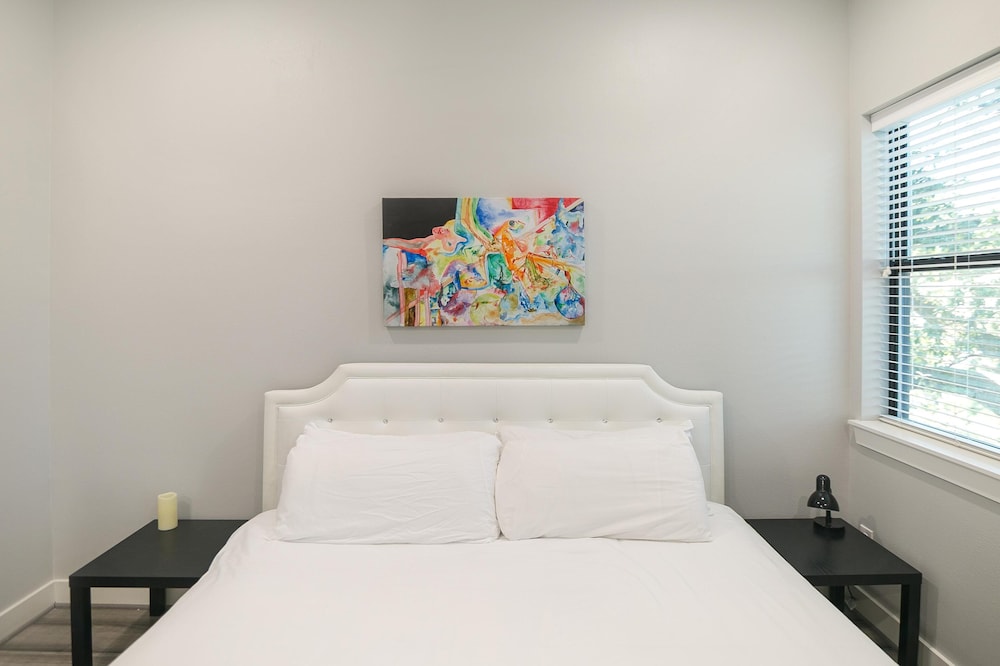 Montrose Guesthouse Suites