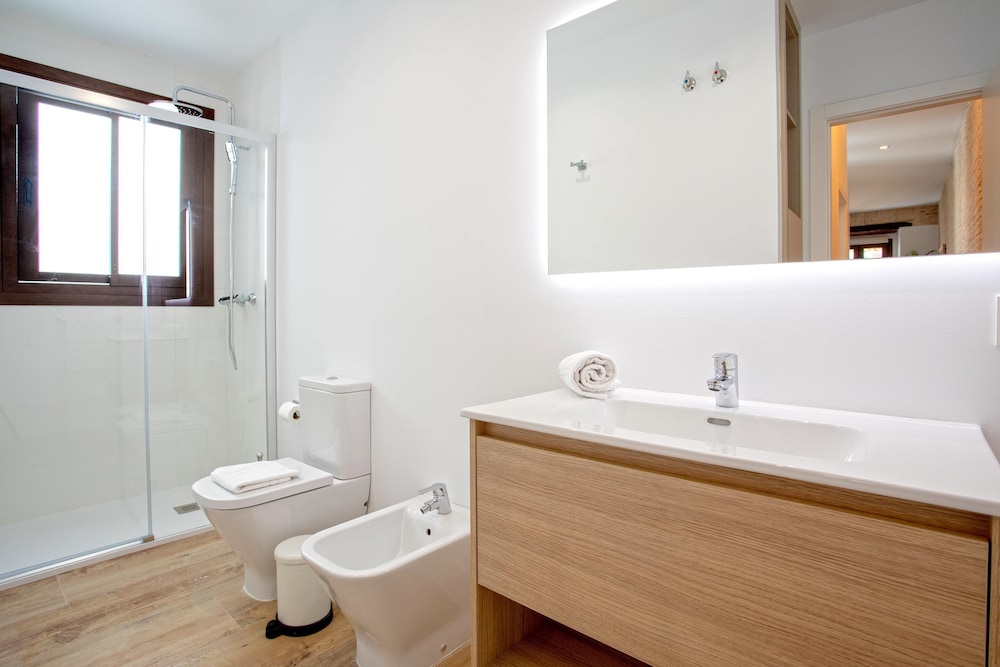 Modern 1BD Apartment in Arenal Santas Patronas IV