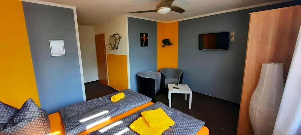 Photo 23