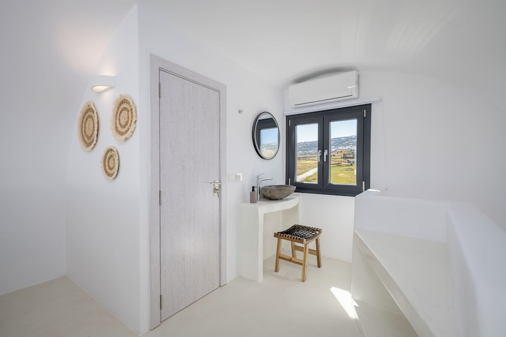 San Nectar Luxury Villas