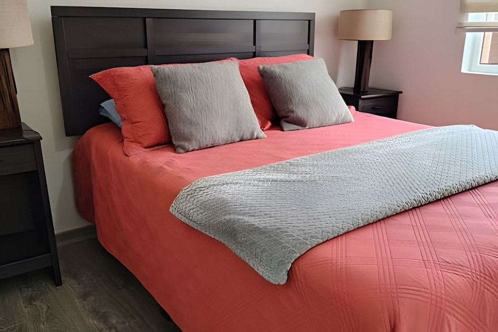 Oceana Suites Los Nostros