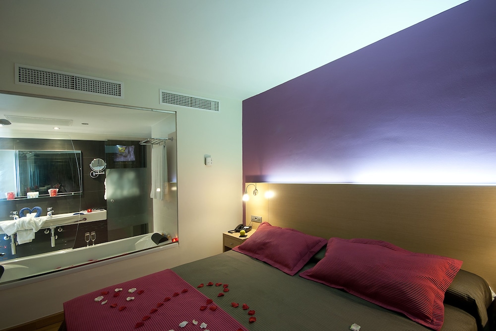 R2 Romantic Fantasia Dreams & Suites Hotel – Adults Only - All inclusive